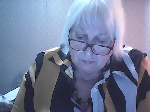 Snapshot of Alexia64231 chatting on September 2025 05:11:02 AM Alexia64231 online show from September 2025 05:11:02 AM