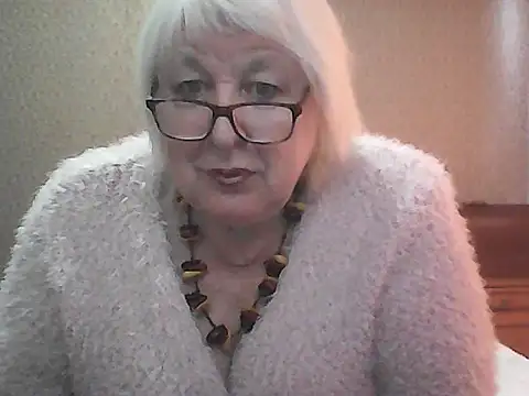 Snapshot of Alexia64231 chatting on September 2025 05:56:01 AM Alexia64231 online show from September 2025 05:56:01 AM