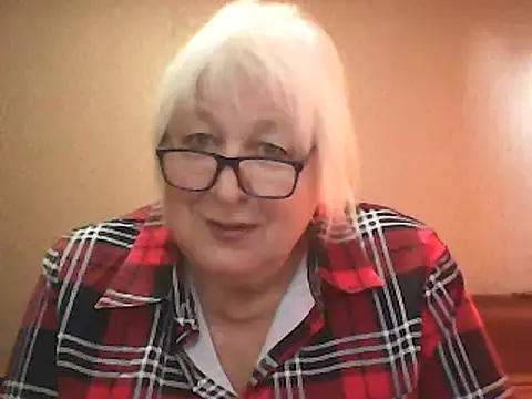 Snapshot of Alexia64231 chatting on October 2025 04:54:01 AM Alexia64231 online show from October 2025 04:54:01 AM
