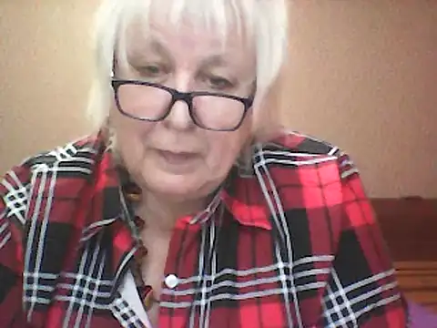 Snapshot of Alexia64231 chatting on October 2025 05:32:01 PM Alexia64231 online show from October 2025 05:32:01 PM