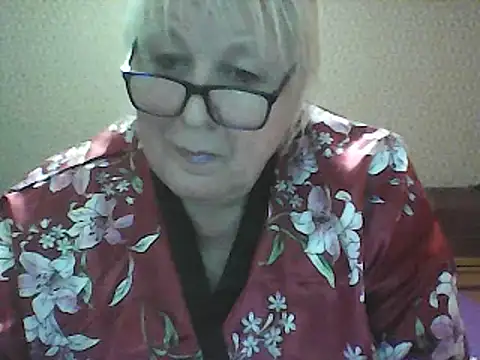 Snapshot of Alexia64231 chatting on October 2025 12:58:01 PM Alexia64231 online show from October 2025 12:58:01 PM