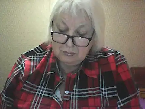 Snapshot of Alexia64231 chatting on October 2025 01:04:02 AM Alexia64231 online show from October 2025 01:04:02 AM