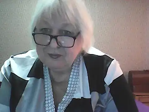 Snapshot of Alexia64231 chatting on October 2025 01:10:01 PM Alexia64231 online show from October 2025 01:10:01 PM
