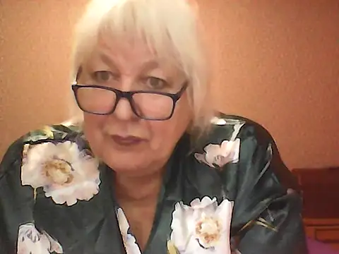 Snapshot of Alexia64231 chatting on October 2025 01:16:01 AM Alexia64231 online show from October 2025 01:16:01 AM