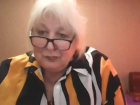 Snapshot of Alexia64231 chatting on October 2025 01:22:01 PM Alexia64231 online show from October 2025 01:22:01 PM