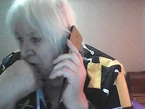 Snapshot of Alexia64231 chatting on October 2025 01:34:01 PM Alexia64231 online show from October 2025 01:34:01 PM
