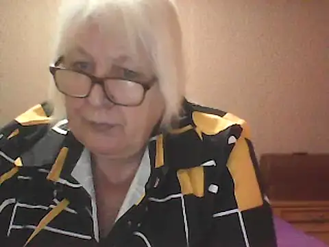 Snapshot of Alexia64231 chatting on October 2025 04:09:01 PM Alexia64231 online show from October 2025 04:09:01 PM