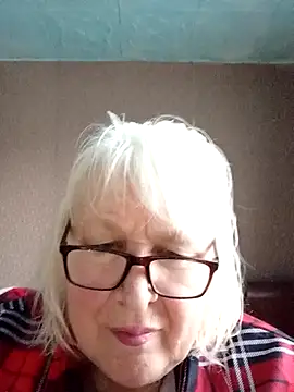 Alexia64231 online show from February 2026 01:16:01 PM