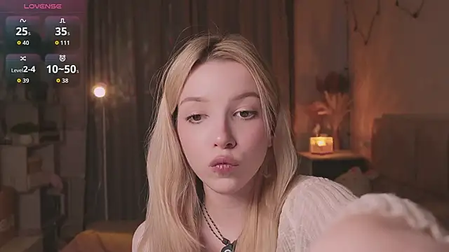 Snapshot of peachii_meow chatting on August 2026 01:46:02 PM peachii meow online show from August 2026 01:46:02 PM