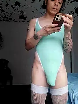 oxxy jean online show from April 2026 12:23:01 PM