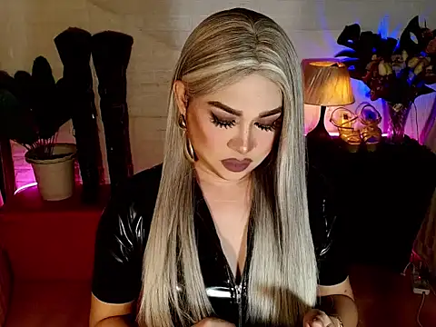 Snapshot of Pukesavurrat chatting on November 2025 11:46:01 PM Pukesavurrat online show from November 2025 11:46:01 PM