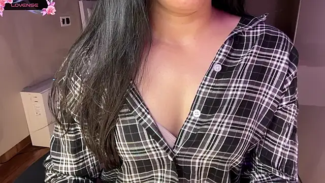 Ms Seductive07 online show from March 2026 06:49:01 PM