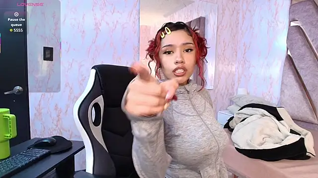 redd pandaa online show from February 2026 03:22:02 AM