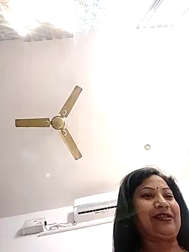 Cute-Janvi20 online show from April 2026 05:15:01 PM