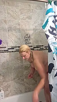 RhondaRump online show from October 2025 07:45:02 PM