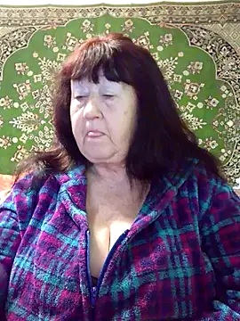 CrystalLime6411 online show from January 2026 05:44:01 AM