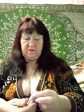 CrystalLime6411 online show from January 2026 06:02:02 PM