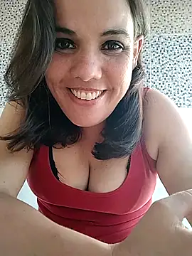 Bellapotencia1985 online show from November 2025 10:29:01 AM