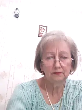 AlikaSwan5821 online show from November 2025 07:35:01 PM