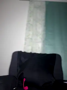  foreigntitts online show from October 2025 06:50:02 AM