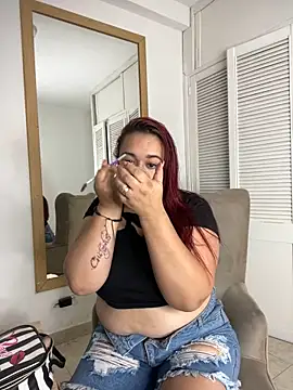 IvyPalacios online show from October 2025 10:43:02 AM