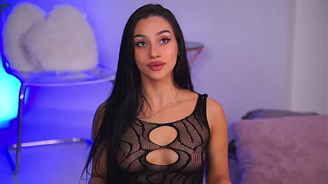 NinaSolenne online show from December 2025 08:25:01 PM