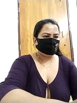 Snapshot of Anamika-38 chatting on November 2025 01:04:01 PM Anamika-38 online show from November 2025 01:04:01 PM