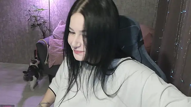 AlinaGreeeen online show from September 2025 02:27:02 AM