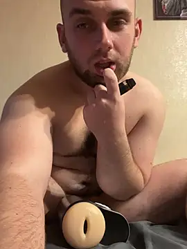 LuckyGirlfriends online show from April 2026 05:56:01 PM