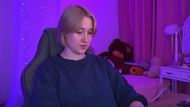 Snapshot of CinBellamy chatting on February 2026 07:51:02 AM CinBellamy online show from February 2026 07:51:02 AM