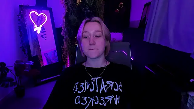 Snapshot of CinBellamy chatting on February 2026 05:41:02 AM CinBellamy online show from February 2026 05:41:02 AM