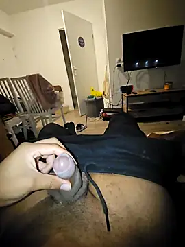 Syto772 online show from November 2025 05:01:02 PM