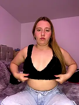 Cutie blondie online show from January 2026 12:46:02 AM