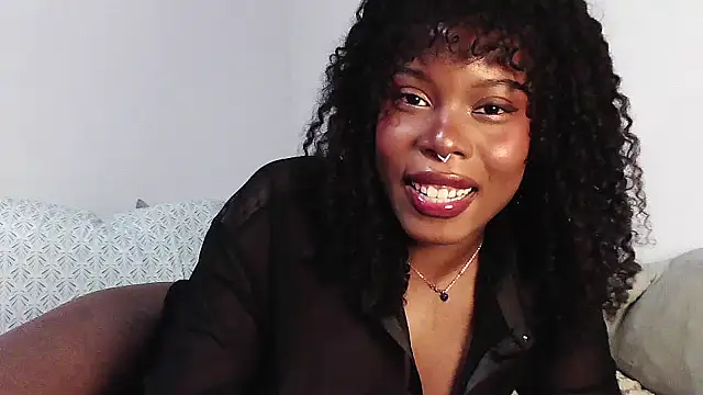 SparklingSoleil online show from November 2025 03:00:01 PM