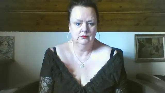 TiffanyMature online show from March 2026 07:12:02 AM