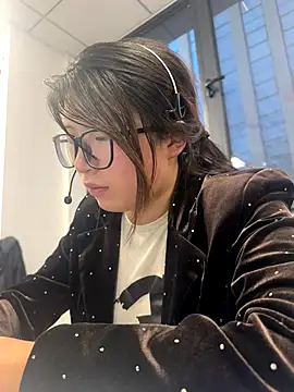 Snapshot of SSlady521 chatting on September 2025 10:04:02 AM SSlady521 online show from September 2025 10:04:02 AM