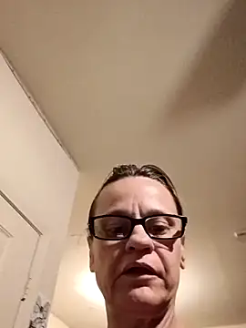 Snapshot of PremiumKitty chatting on March 2026 01:51:01 AM PremiumKitty online show from March 2026 01:51:01 AM