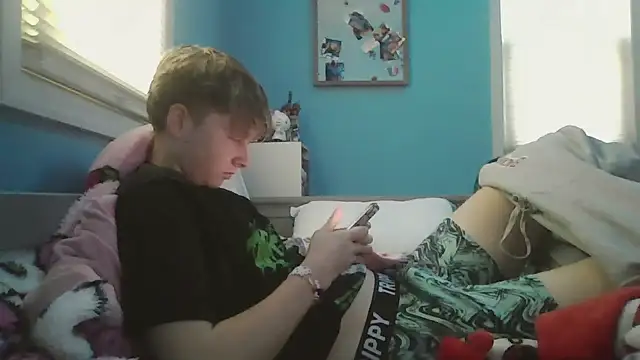 Snapshot of Liam_axel35 chatting on October 2025 07:24:02 PM Liam axel35 online show from October 2025 07:24:02 PM