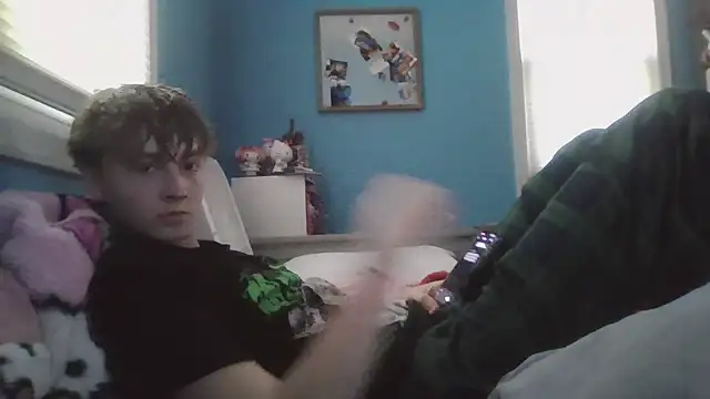 Snapshot of Liam_axel35 chatting on November 2025 08:30:02 PM Liam axel35 online show from November 2025 08:30:02 PM