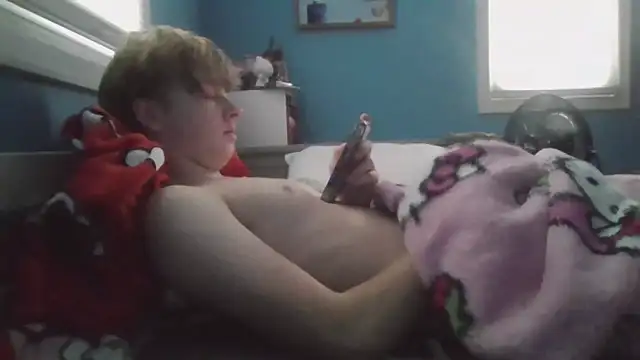 Snapshot of Liam_axel35 chatting on November 2025 03:46:01 PM Liam axel35 online show from November 2025 03:46:01 PM