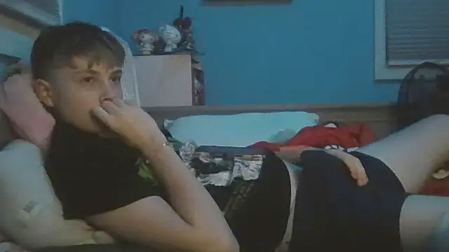 Snapshot of Liam_axel35 chatting on November 2025 01:11:01 AM Liam axel35 online show from November 2025 01:11:01 AM