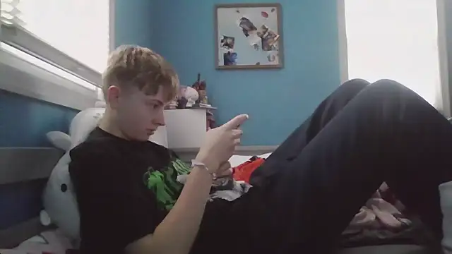 Snapshot of Liam_axel35 chatting on November 2025 08:42:01 PM Liam axel35 online show from November 2025 08:42:01 PM