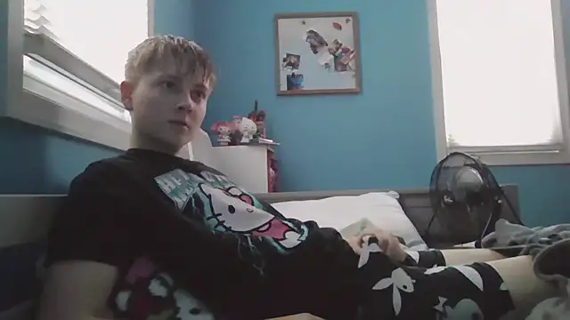 Snapshot of Liam_axel35 chatting on December 2025 08:58:02 PM Liam axel35 online show from December 2025 08:58:02 PM