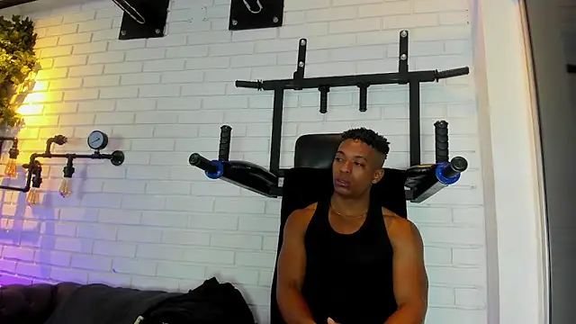 ItaloMoore online show from February 2026 11:13:01 AM