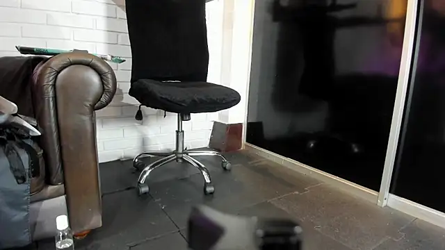 ItaloMoore online show from March 2026 11:17:01 AM