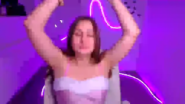 Stefanie Sweet online show from November 2025 06:35:01 AM