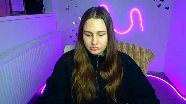 Stefanie Sweet online show from February 2026 06:44:01 AM