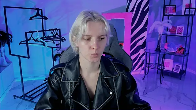 BethanyCloud online show from September 2025 05:29:01 AM