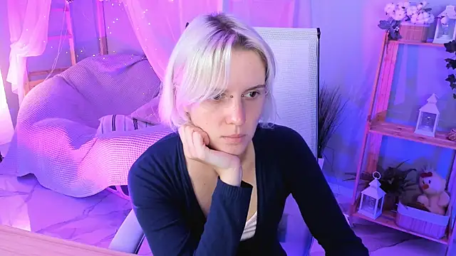 BethanyCloud online show from October 2025 05:30:01 AM