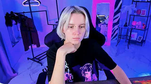 BethanyCloud online show from October 2025 05:30:01 AM